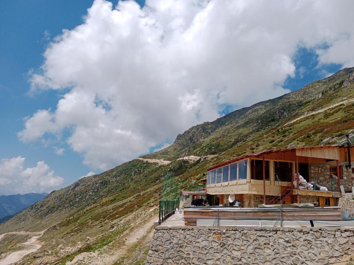 Avusor Mola Cafe Ve Pansiyon Camlihemsin Экстерьер фото