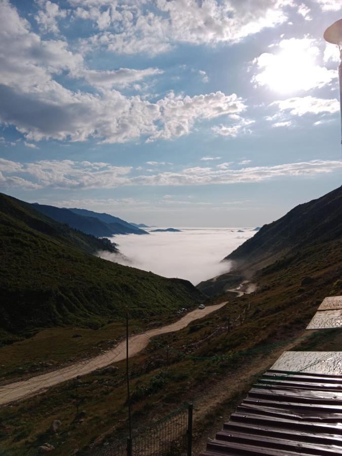 Avusor Mola Cafe Ve Pansiyon Camlihemsin Экстерьер фото