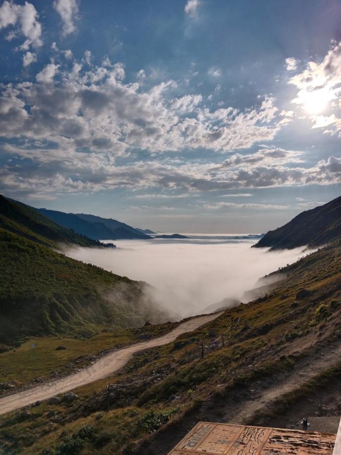 Avusor Mola Cafe Ve Pansiyon Camlihemsin Экстерьер фото